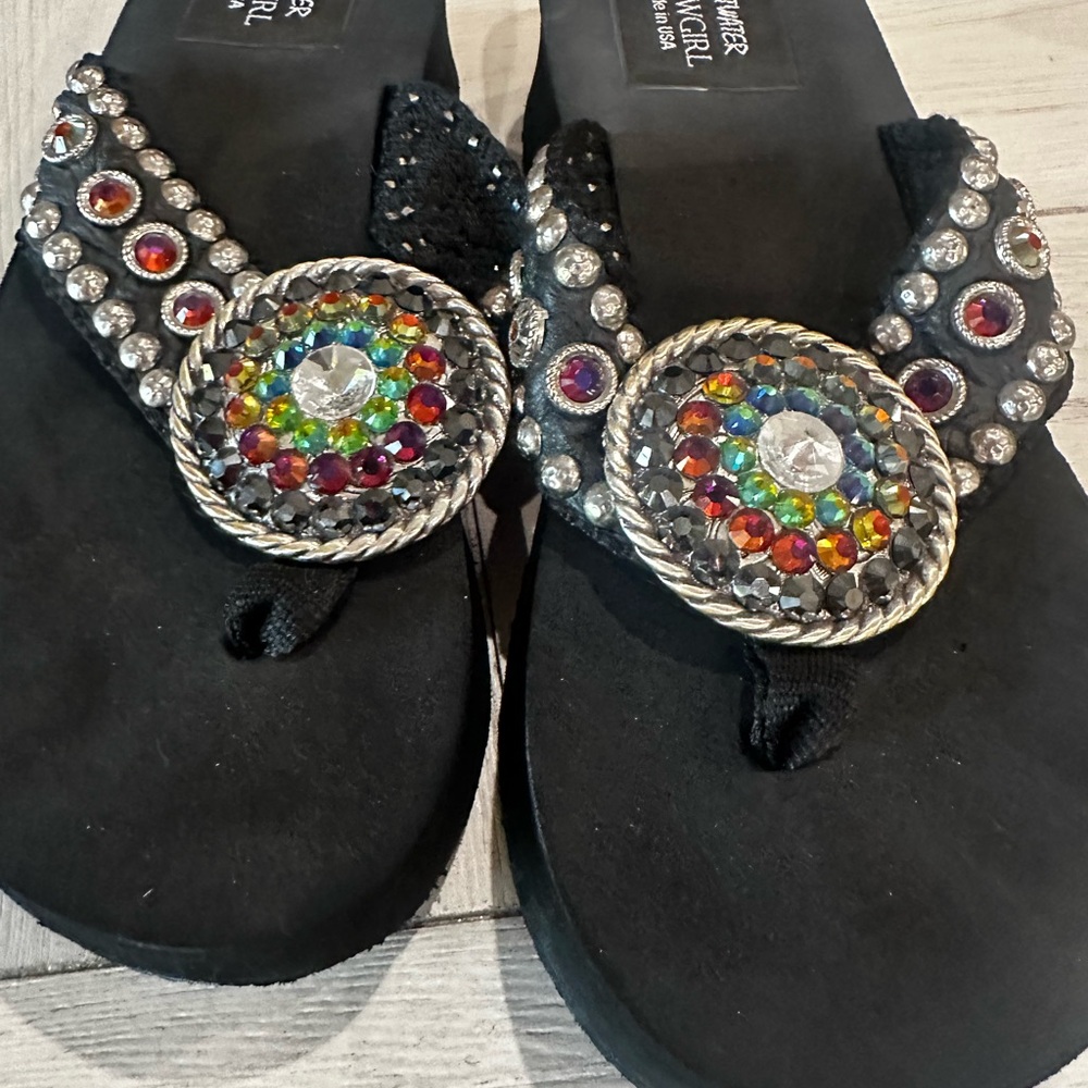 Embellished Black Women's Thong Sandals with Multicolor Gems